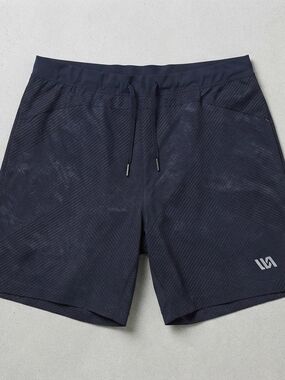 VRST Men's Gray Textured Grid Athletic Training Shorts Size Large EUC